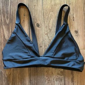 Black bikini top